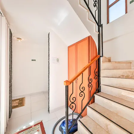 Sea-view With Private Pool Willa