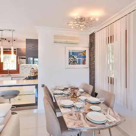 Sea-view With Private Pool *